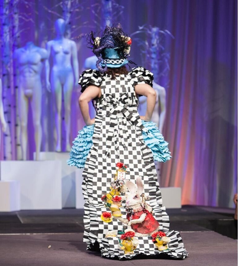 Welcome to the Tea Party Paper Fashion Show 2017