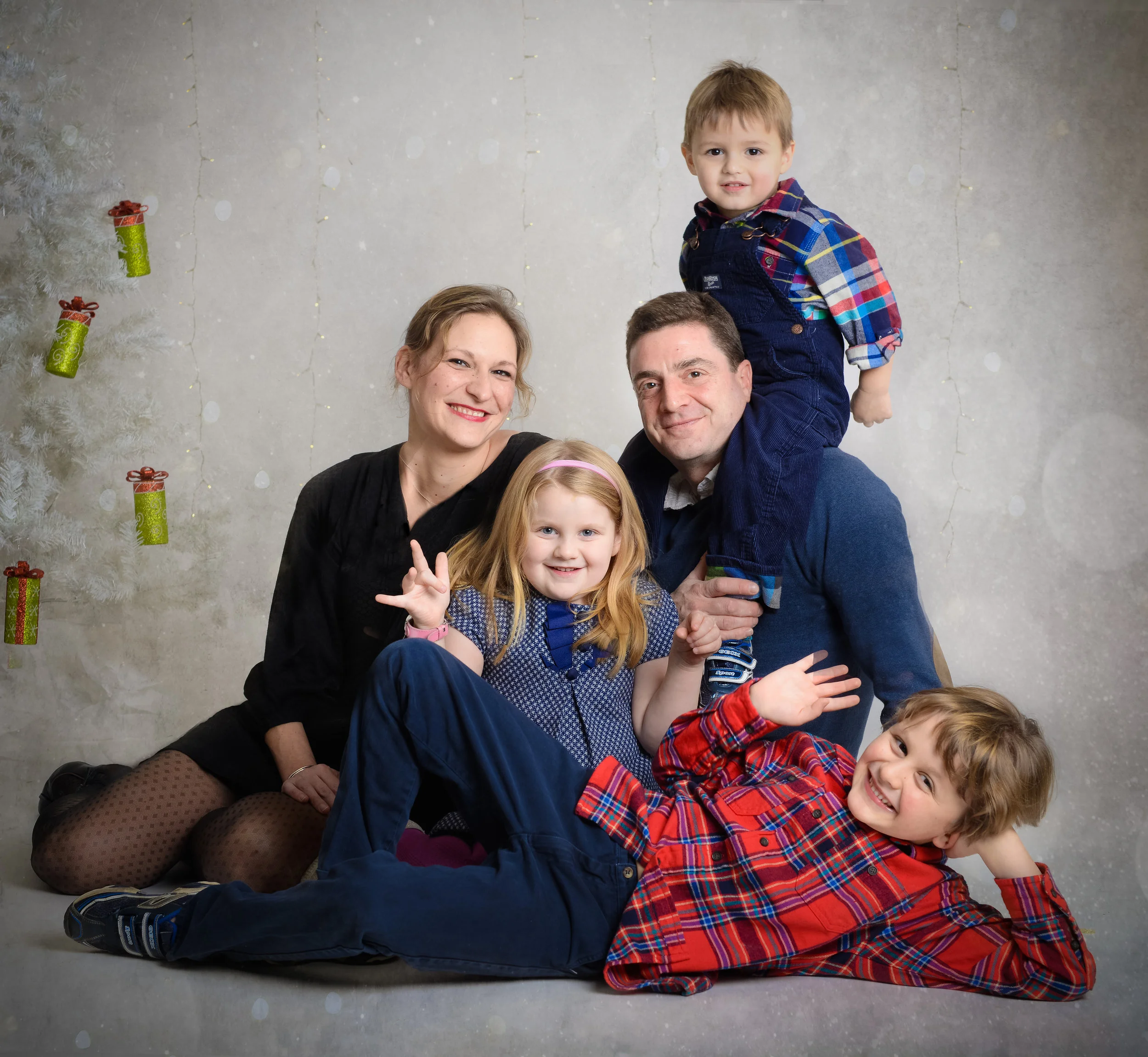 _DSC0325-Edit with snow.jpg