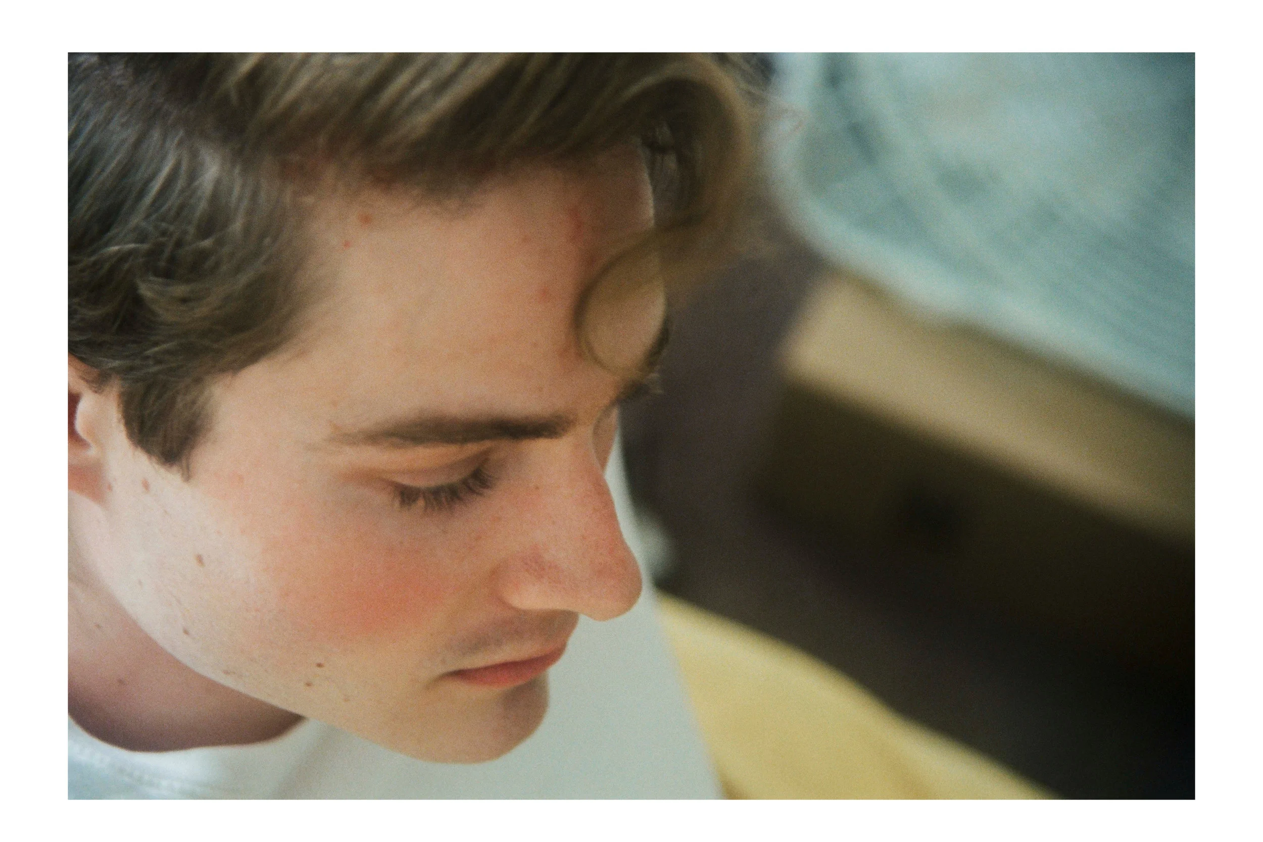BOY002.jpg