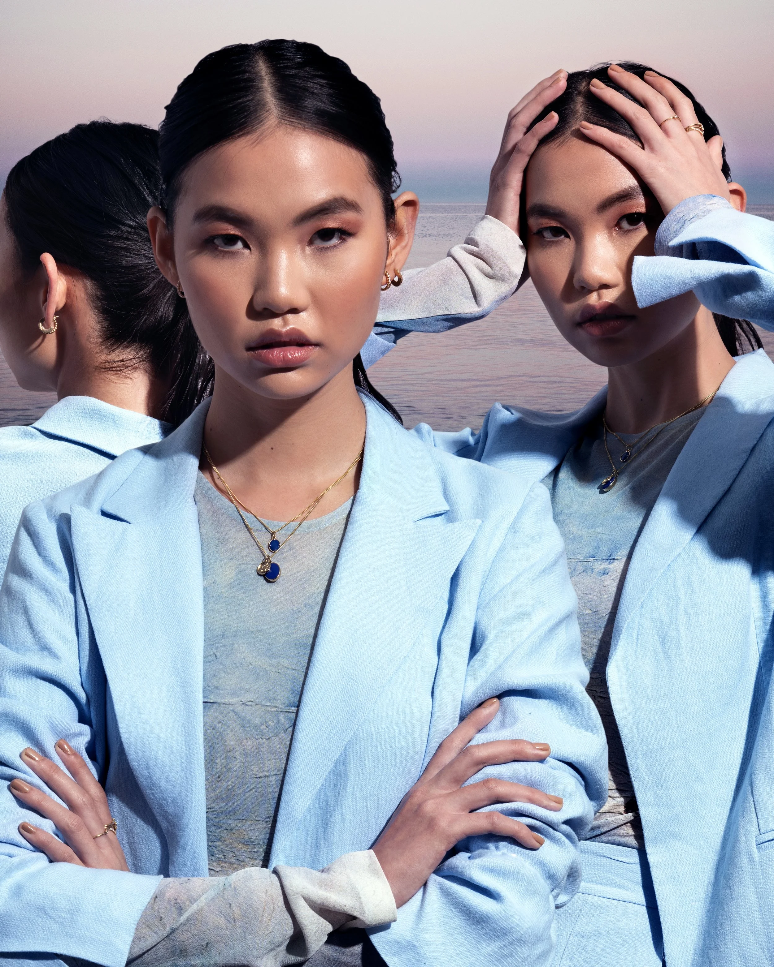 Group_Portal Necklace_Heritage Necklace_Gold_Blue_model_studio meets nature_01.jpg