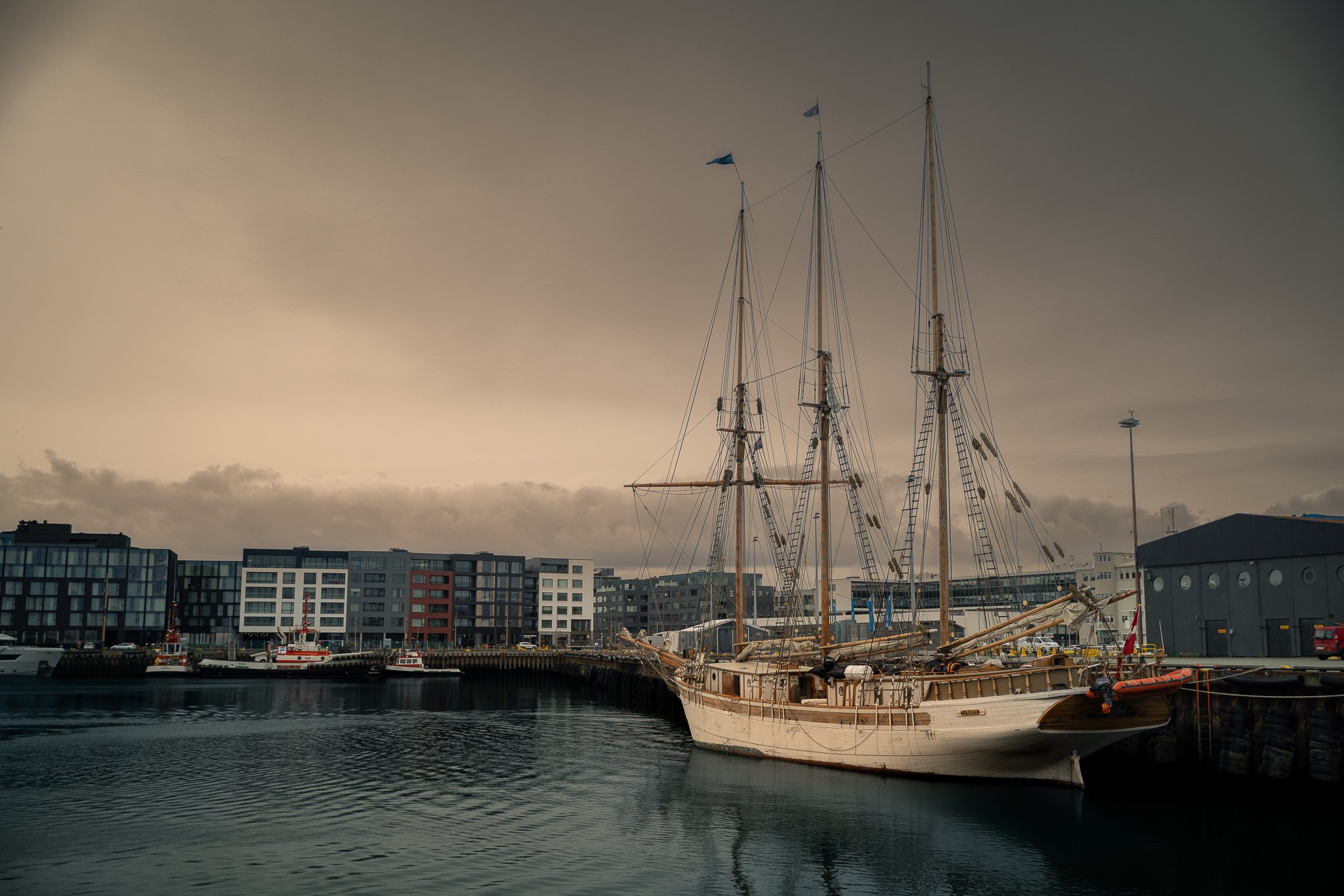 Reykjavic Harbor SQ-1-2.jpg