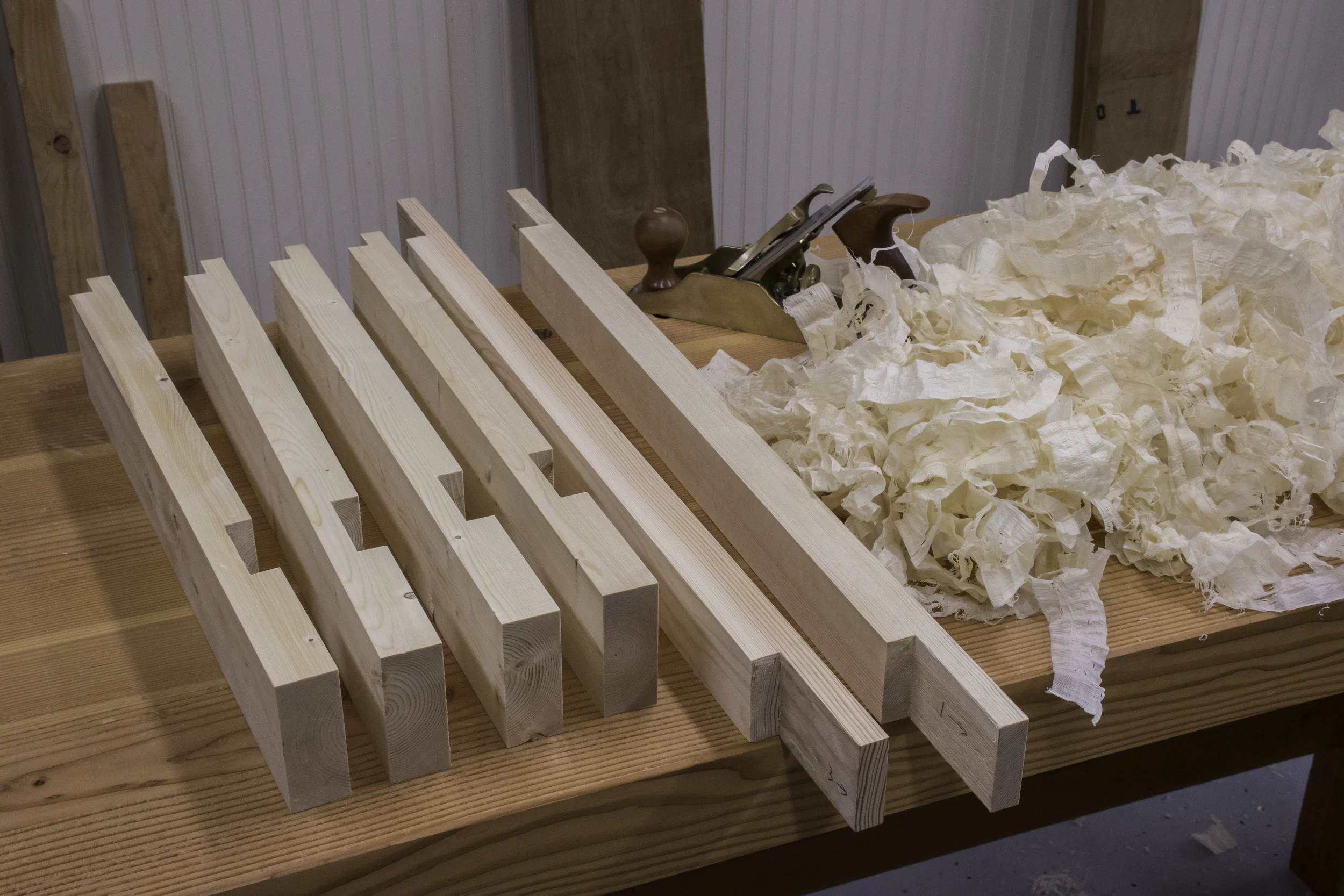 Smoothing knotty material isn't much fun.