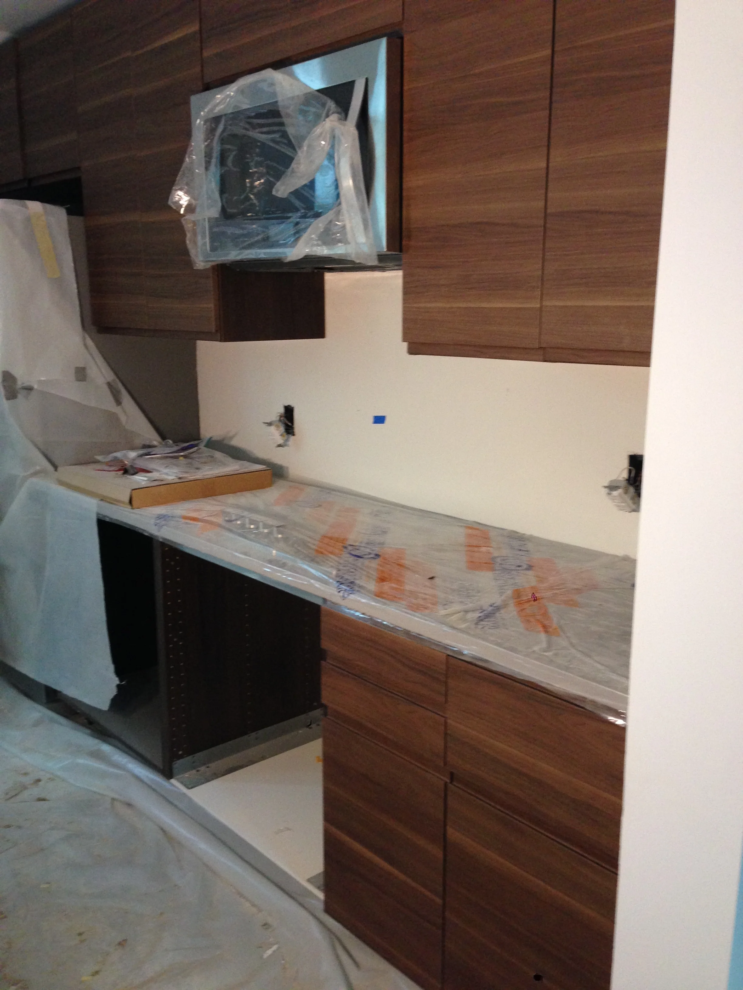 It feels like yesterday that I started these cabinets. Actually it has been at least 4 weeks.