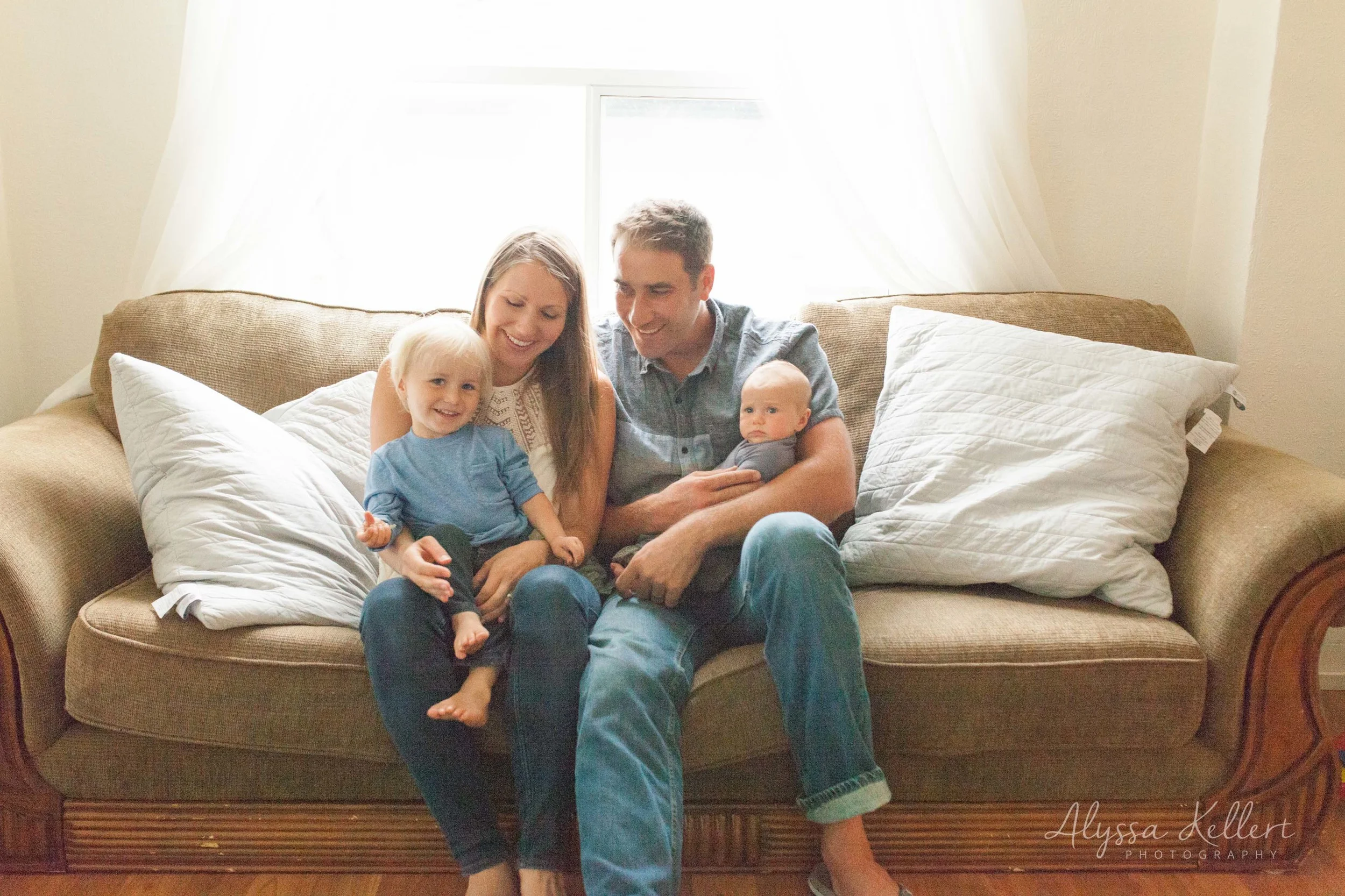 The Pedersens | Lifestyle Newborn Family Session
