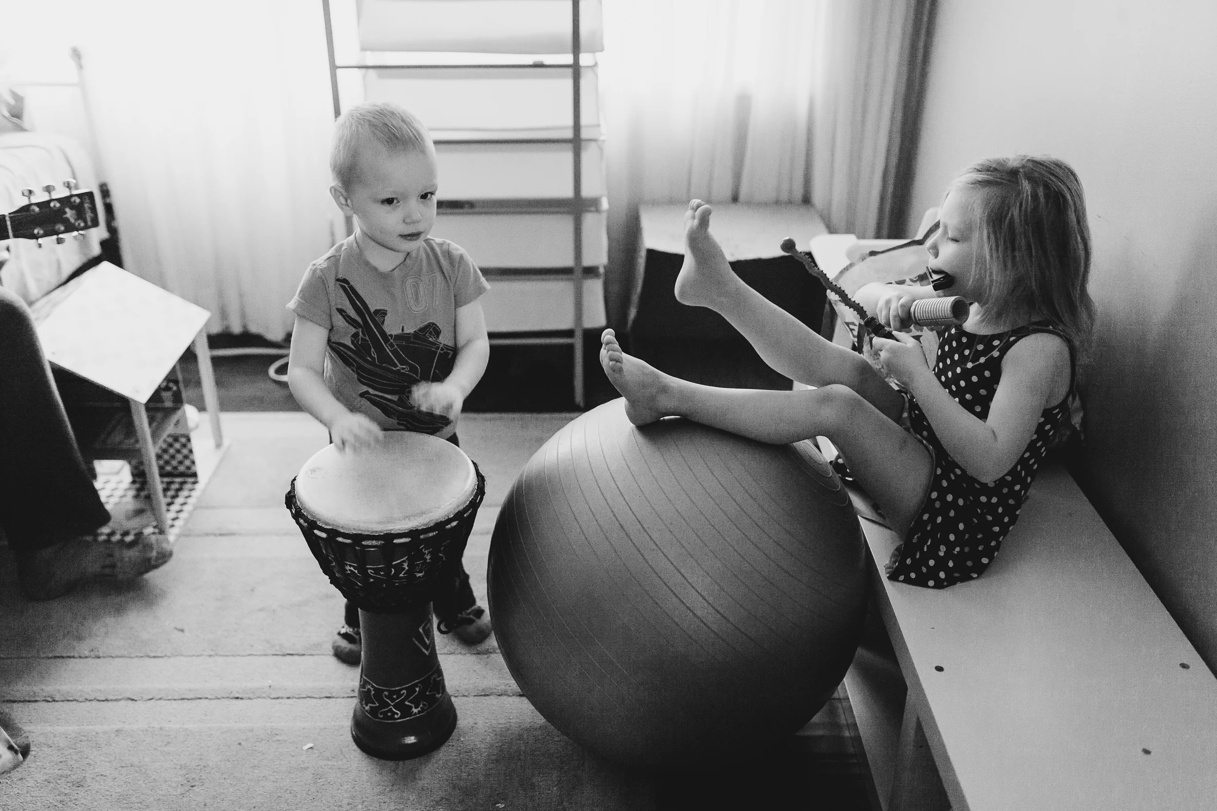  Family band 