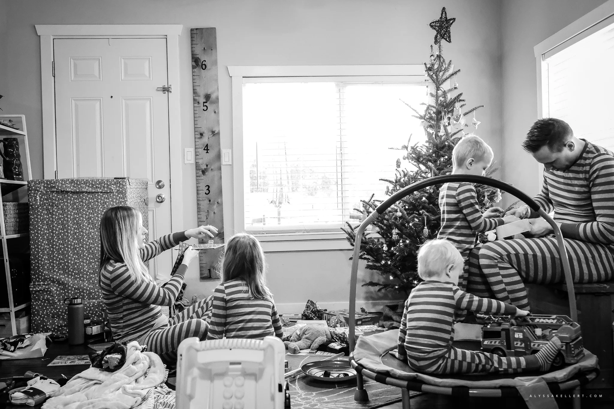 Christmas-Morning-Vancouver-family-photographer-4.jpg