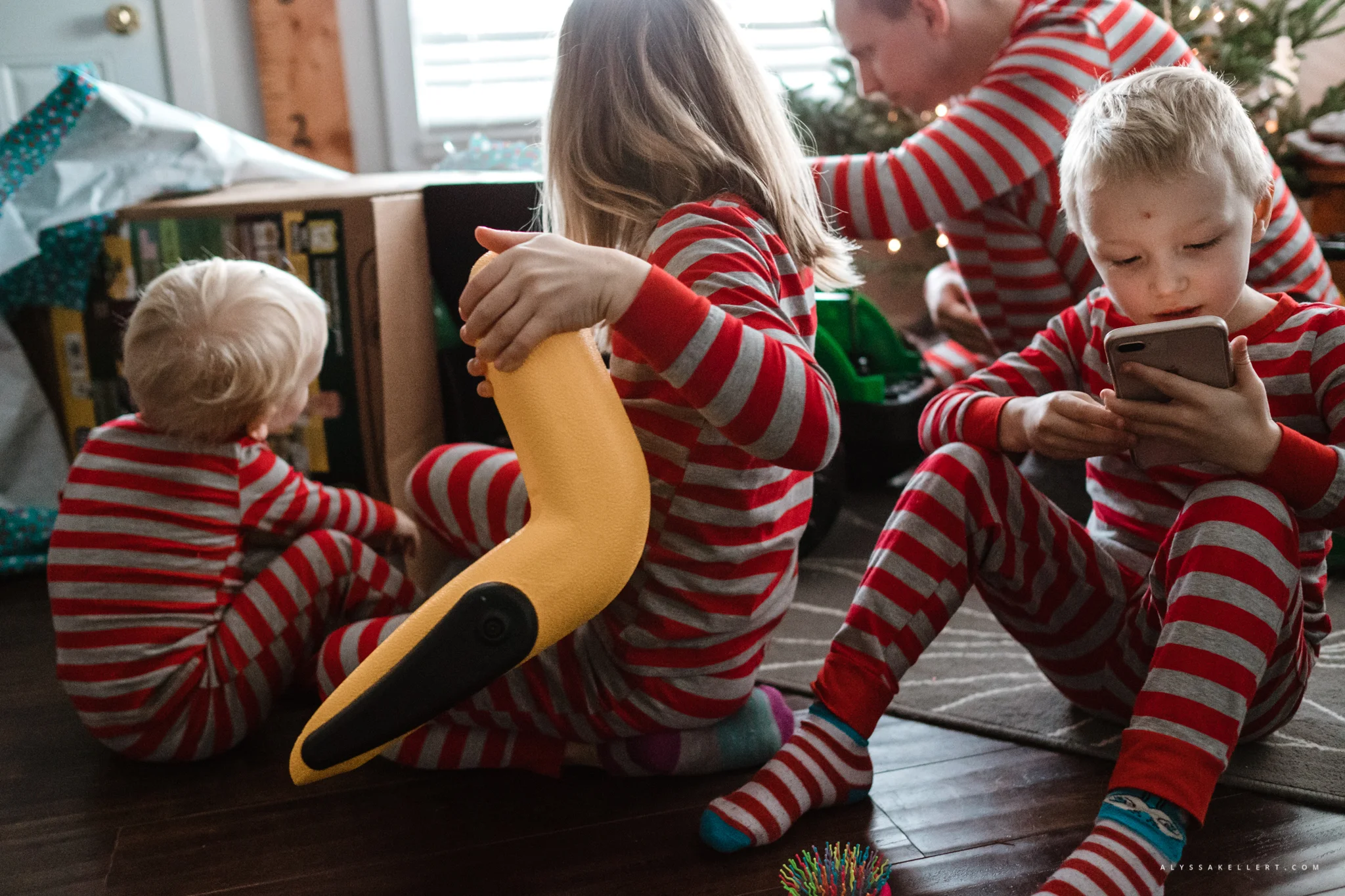 Christmas-Morning-Vancouver-family-photographer-15.jpg
