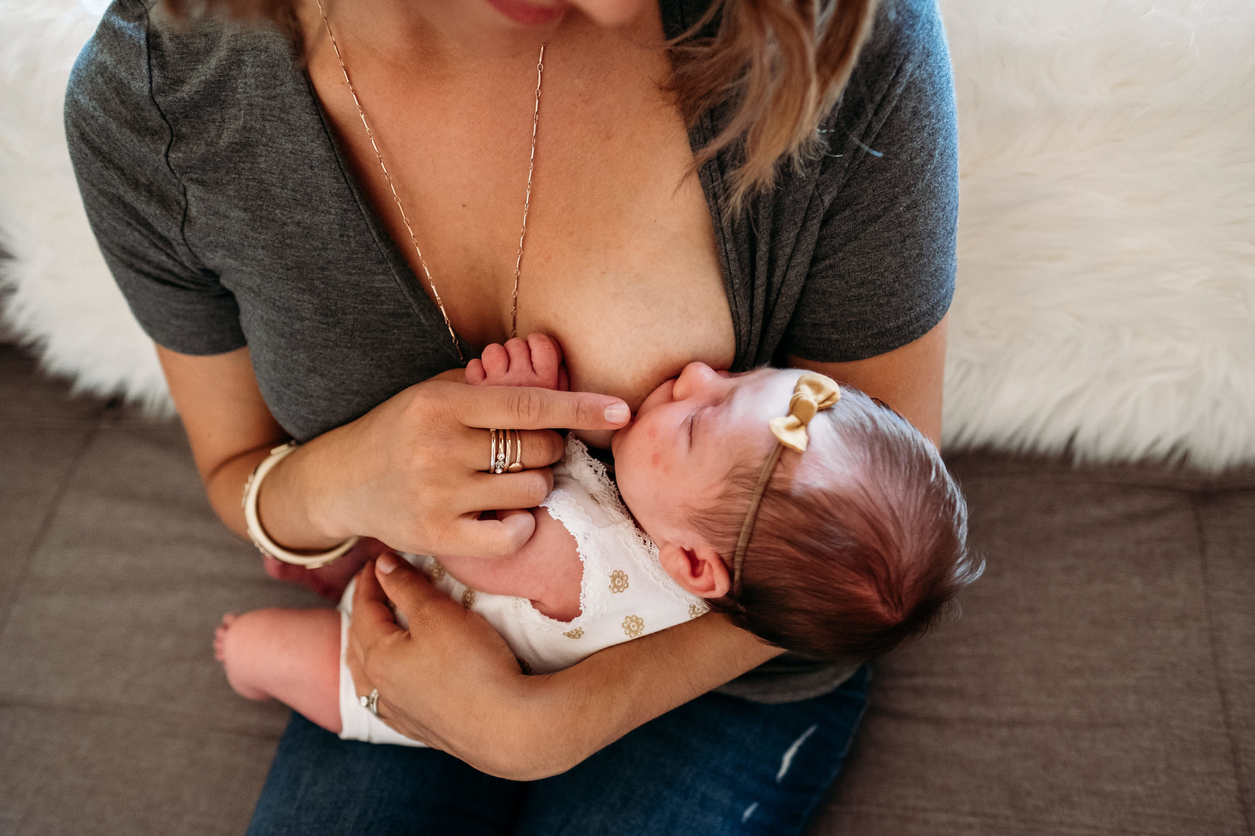 mom-breastfeeding-adopted-baby.jpg