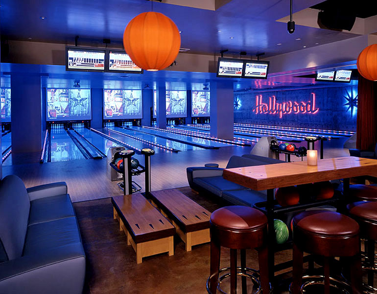 LUCKY STRIKES HOLLYWOOD
