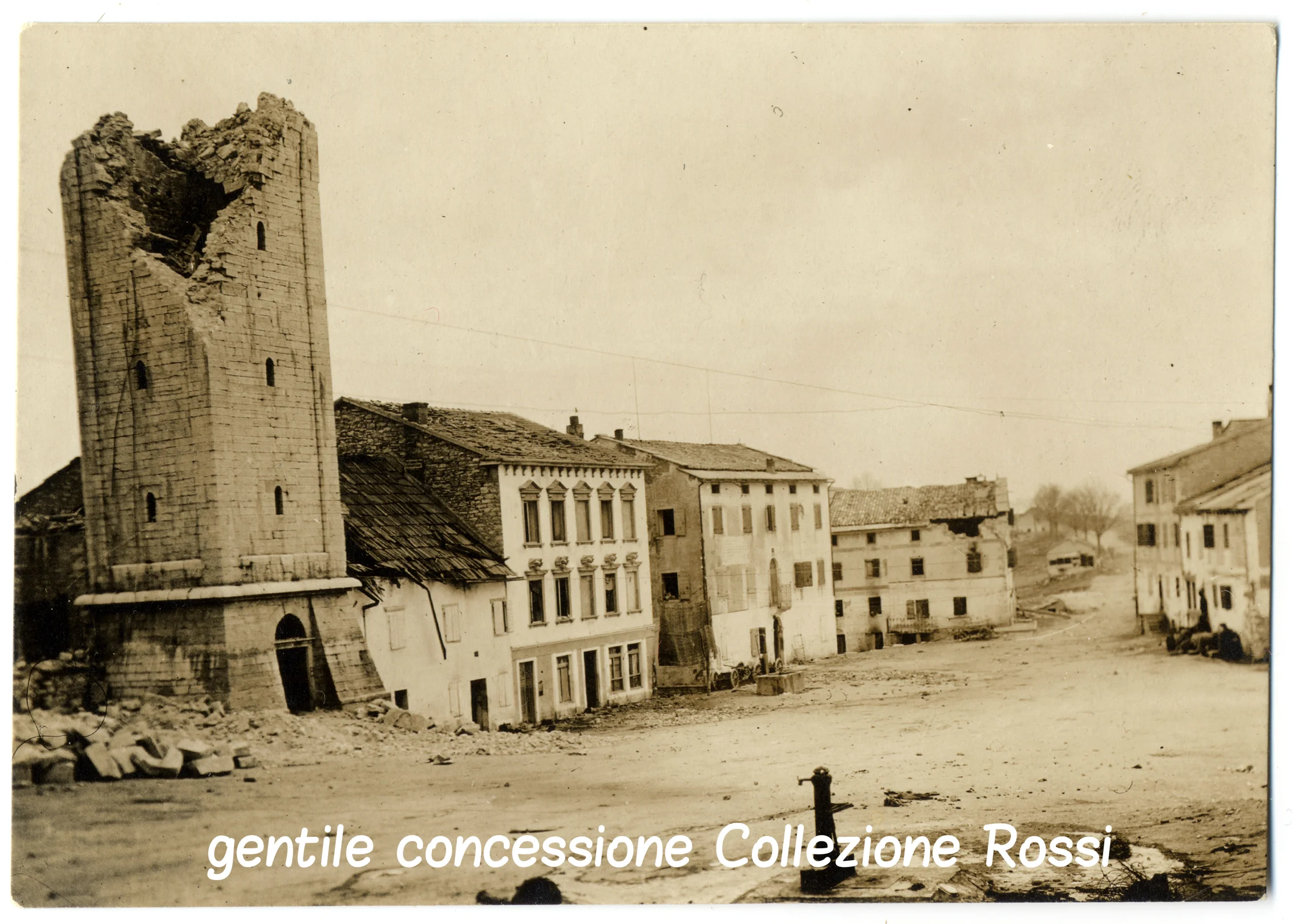01 - rovine dell'abitato di Foza - ASDM - coll Rossi) (c).jpg