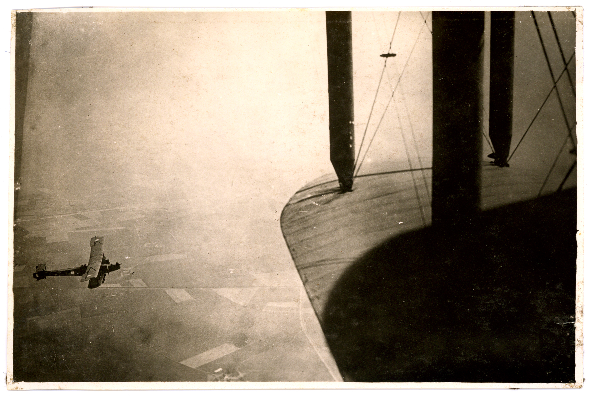 Ricognitori britannici in volo