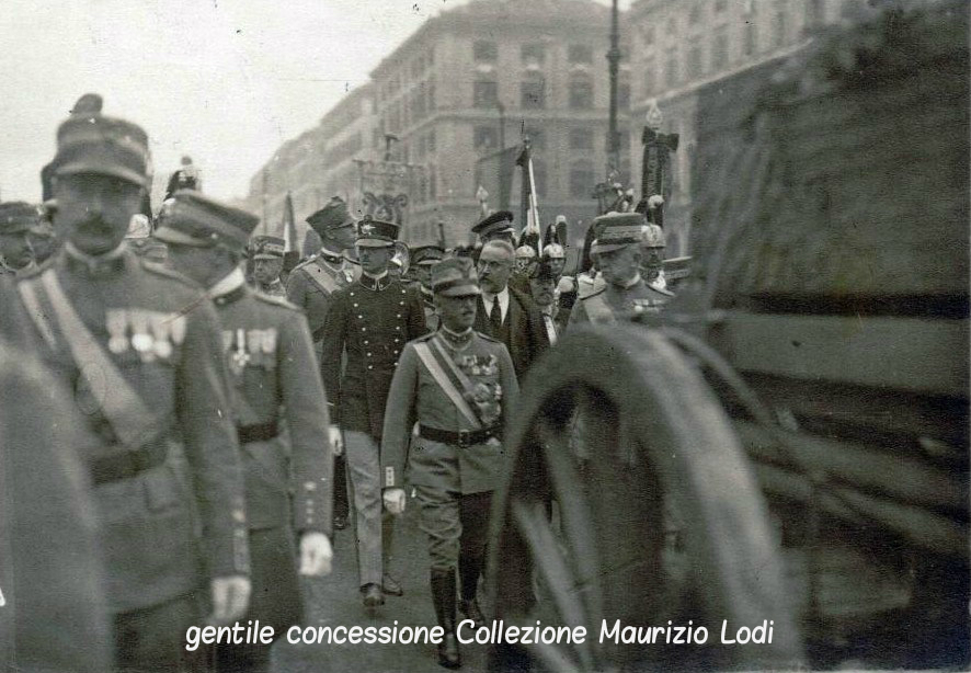 Corteo del Milite Ignoto - Roma, 4 novembre 1921 - Sezione Fotocinematografica del Regio Esercito