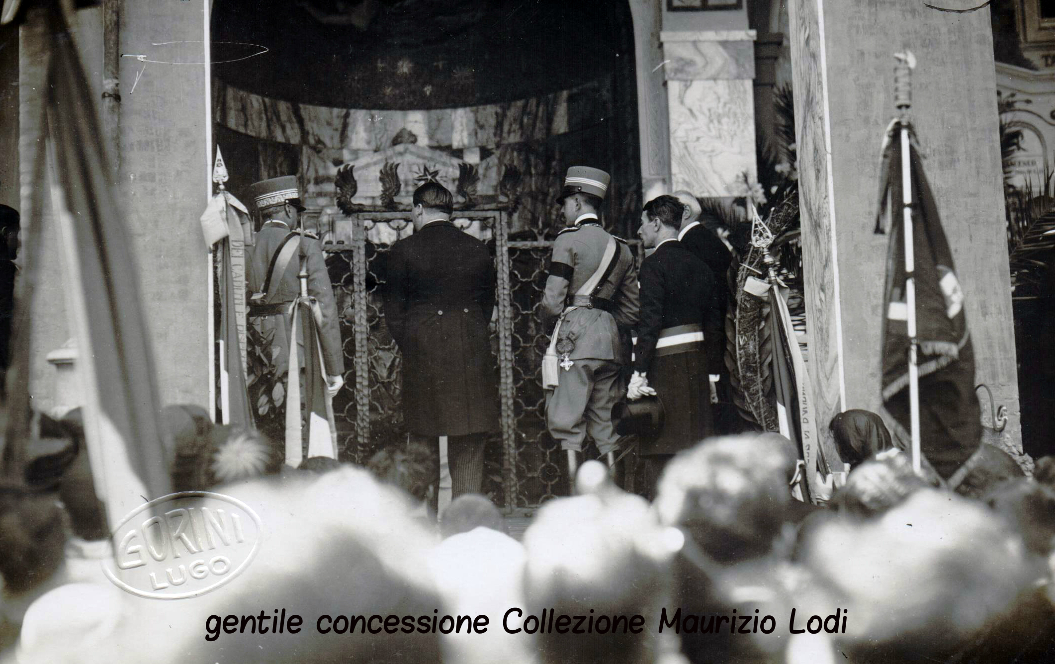 La visita del Principe Umberto alla Tomba di Baracca Lugo di Romagna 1926