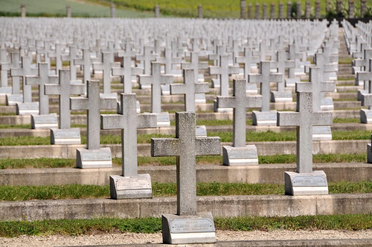 BLIGNY CIMITERO MILITARE ITALIANO — Archivio Storico Dal Molin