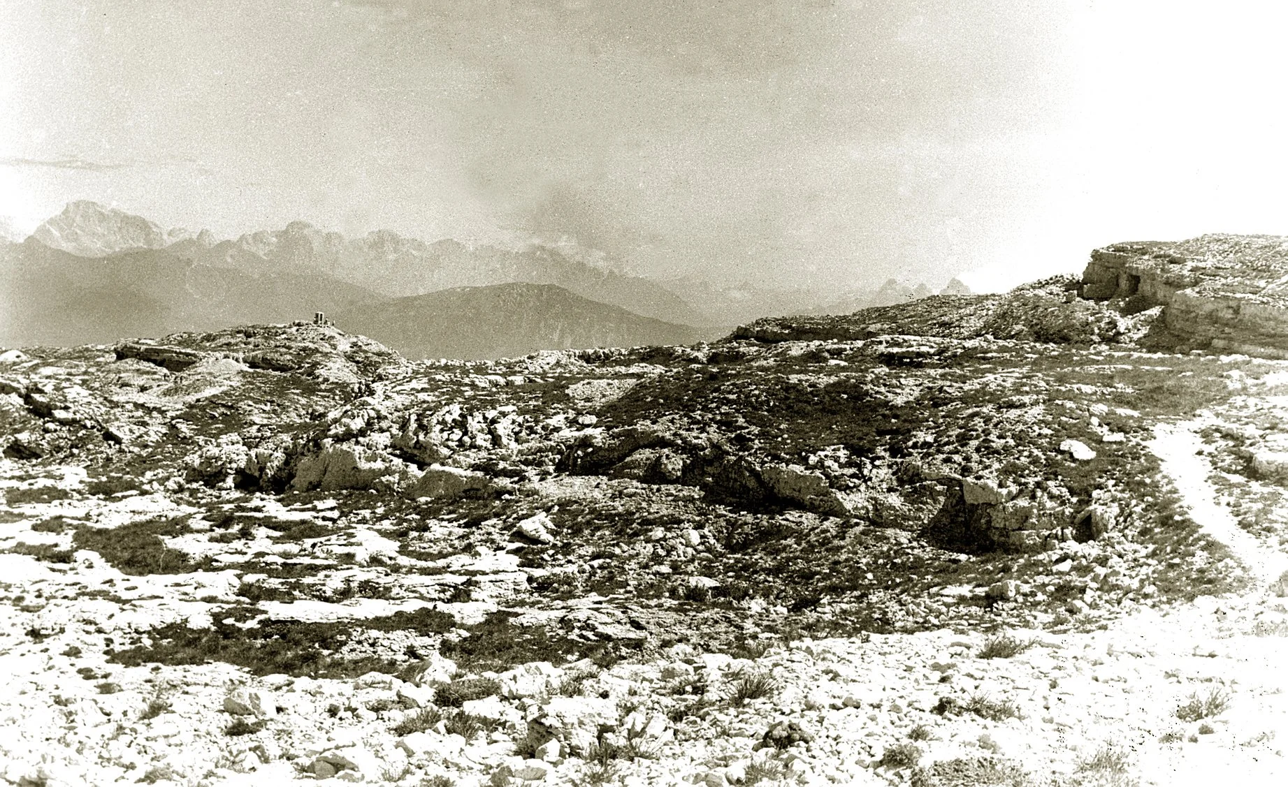 213 panoramica ortigara.JPG
