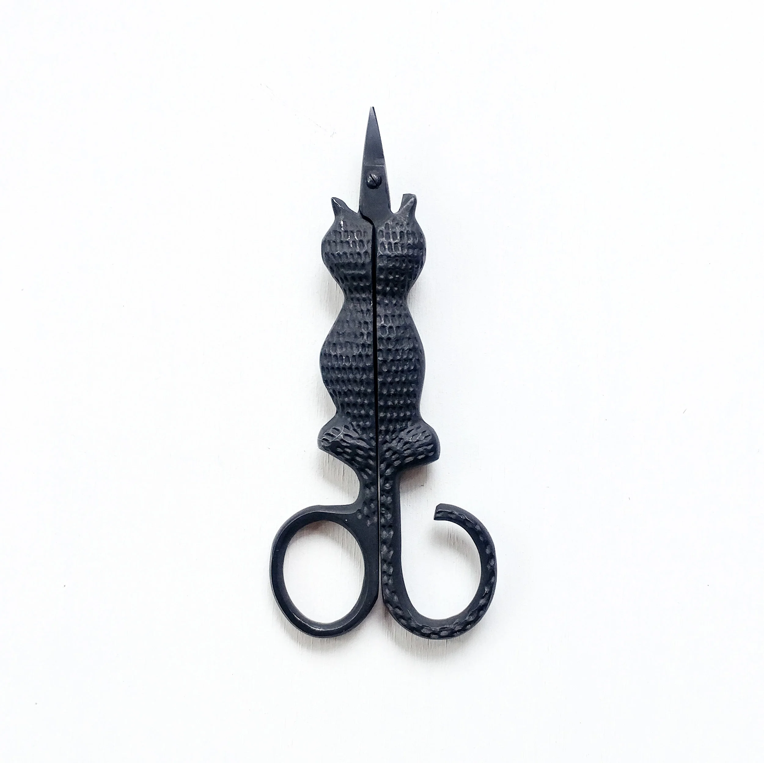 scissors_cat_2.jpg