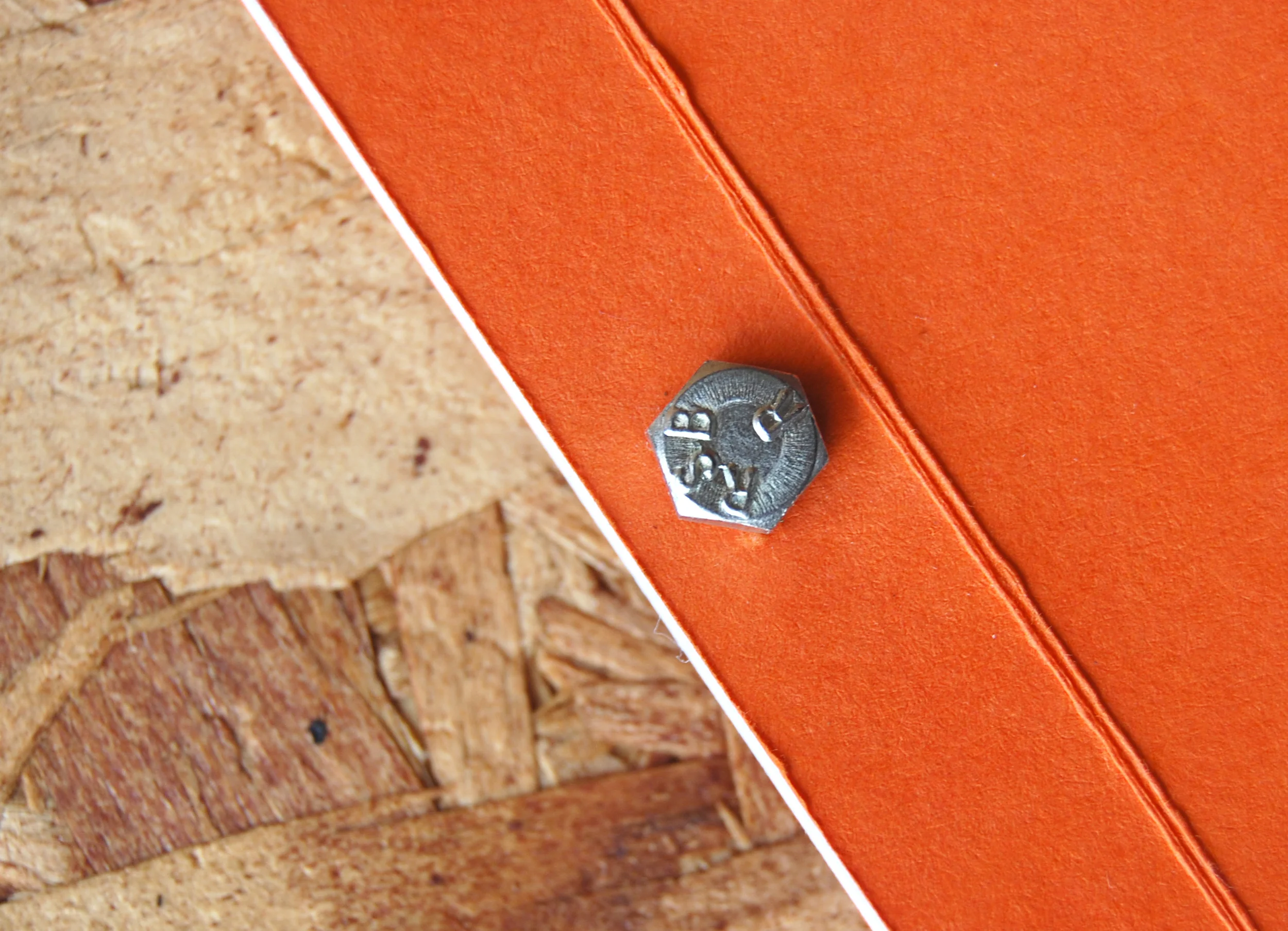 Binding_CloseUp.jpg