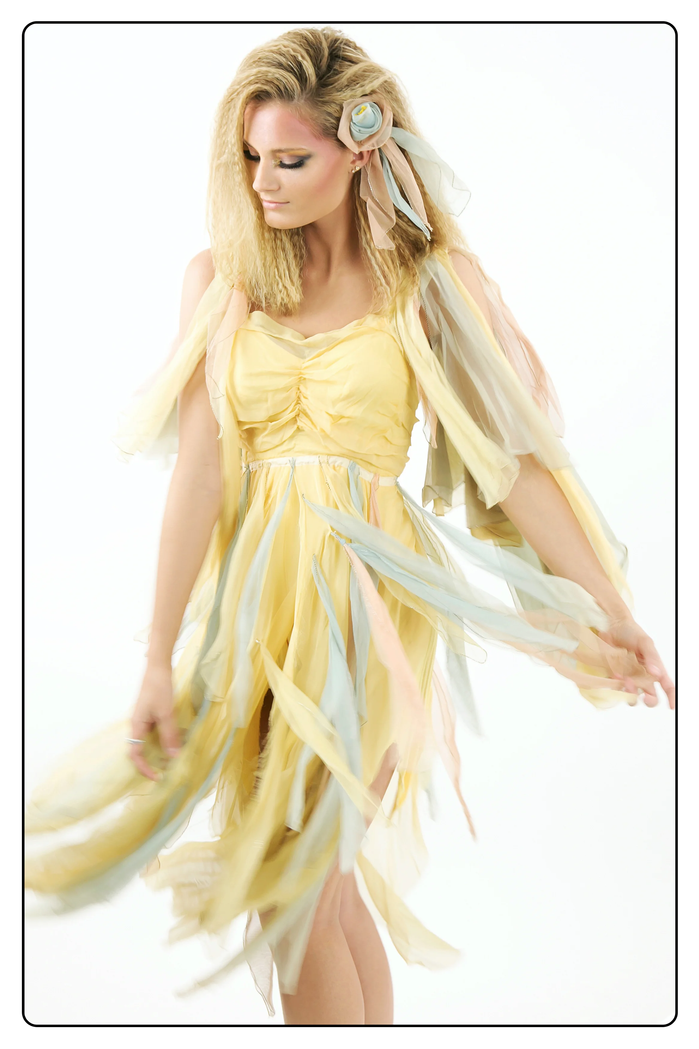 981A0156RB.jpg