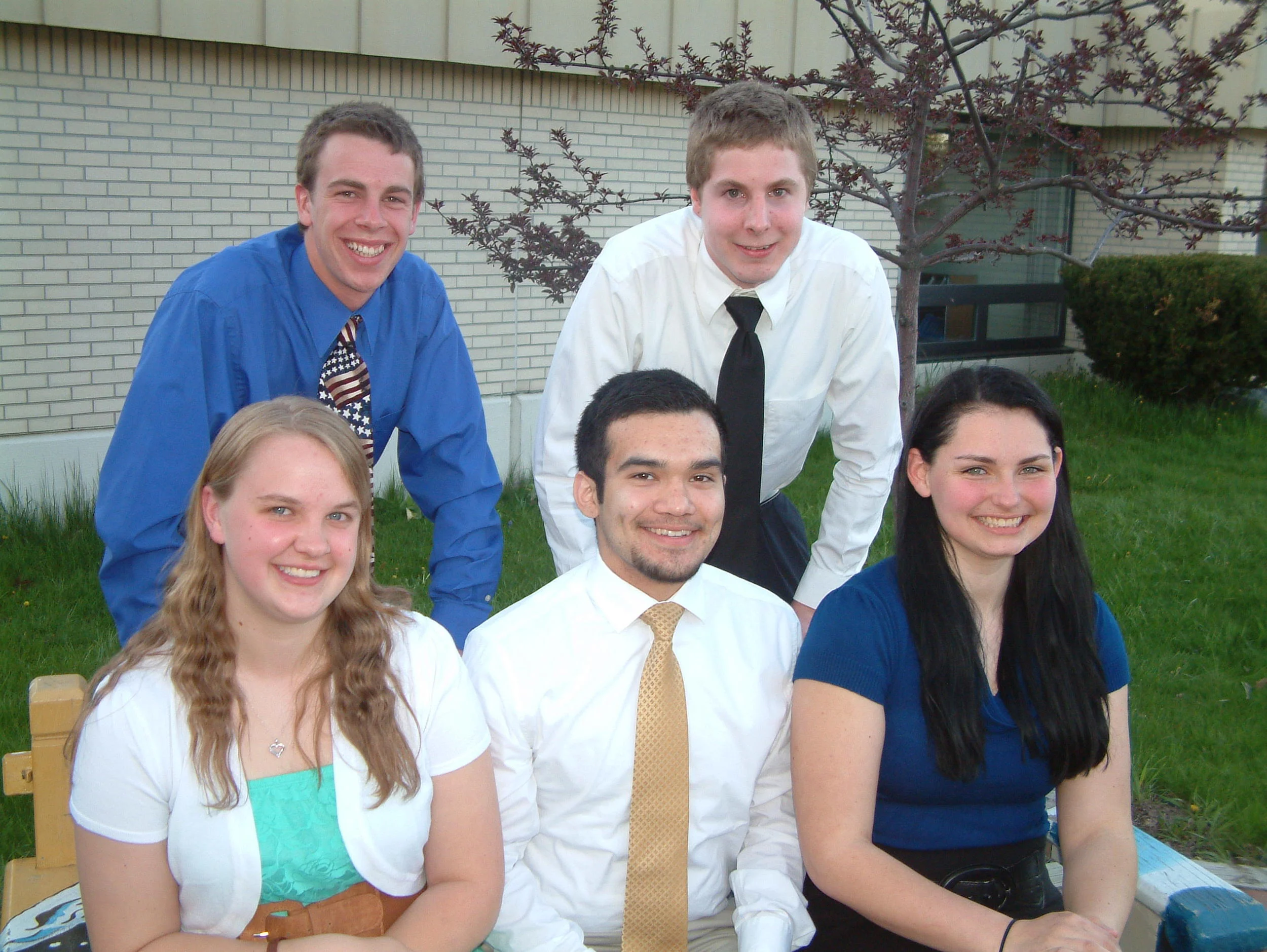 FRONT ROW: DYLAN BURGARD, ARMANDO HERNANDEZ, SAMANTHA MORK, BACK ROW: BILL STOWE DUSTIN MACHIR.
