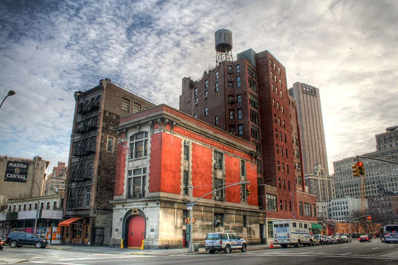800px-Ghostbusters_Firehouse.jpg