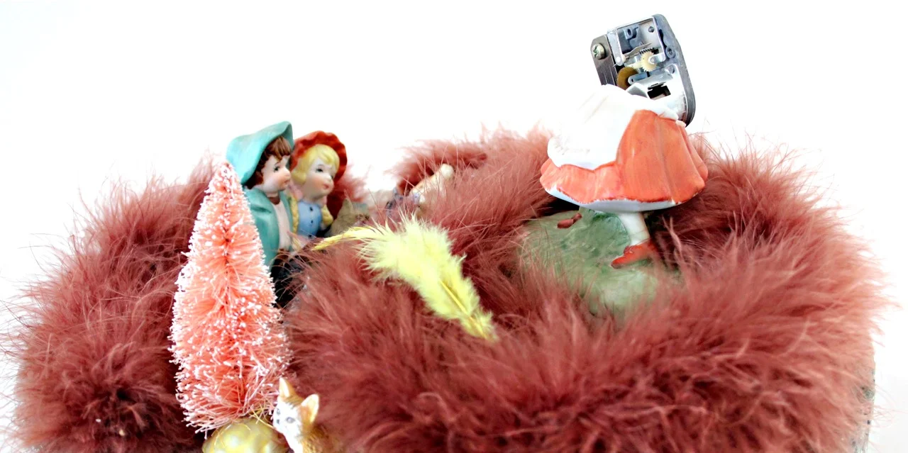 Rita Bard, Waltzing Matilda, detail , mixed media sculpture