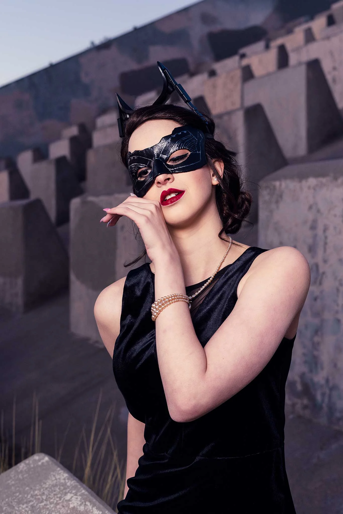 08-BYI_Catwoman_Irene.jpg
