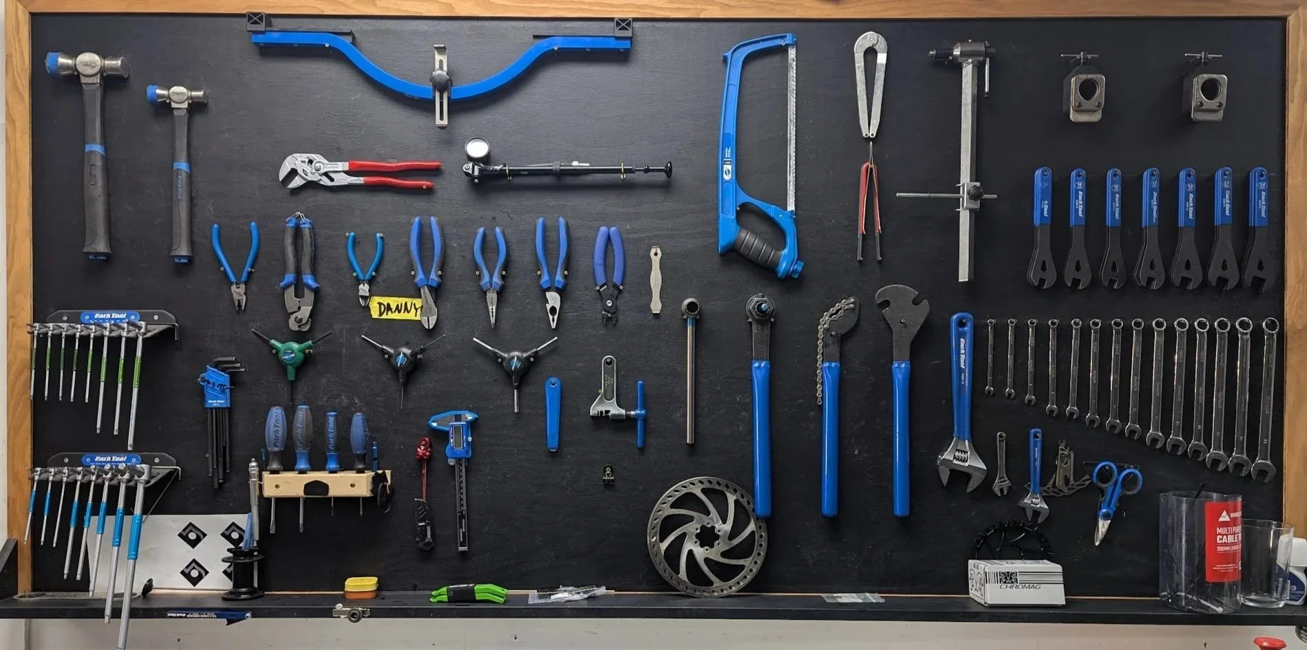 Full service bike repair shop in Revelstoke