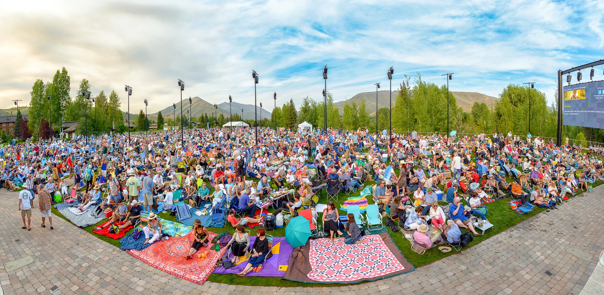 2016 SVSS Pavilion Lawn 8-13-16 - 25419 - Nils Ribi - web -2.jpg