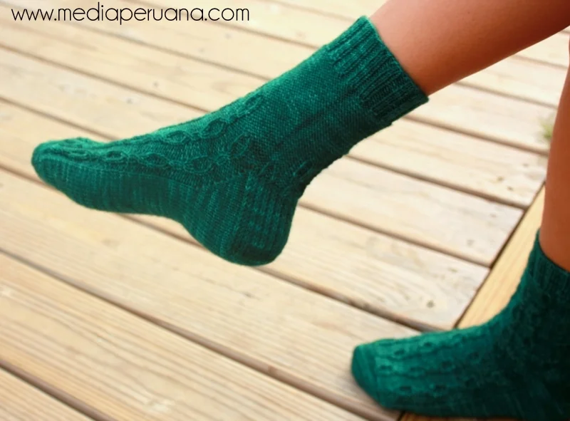 Pisac sock knitting pattern by Kristen Jancuk, MediaPeruana Designs