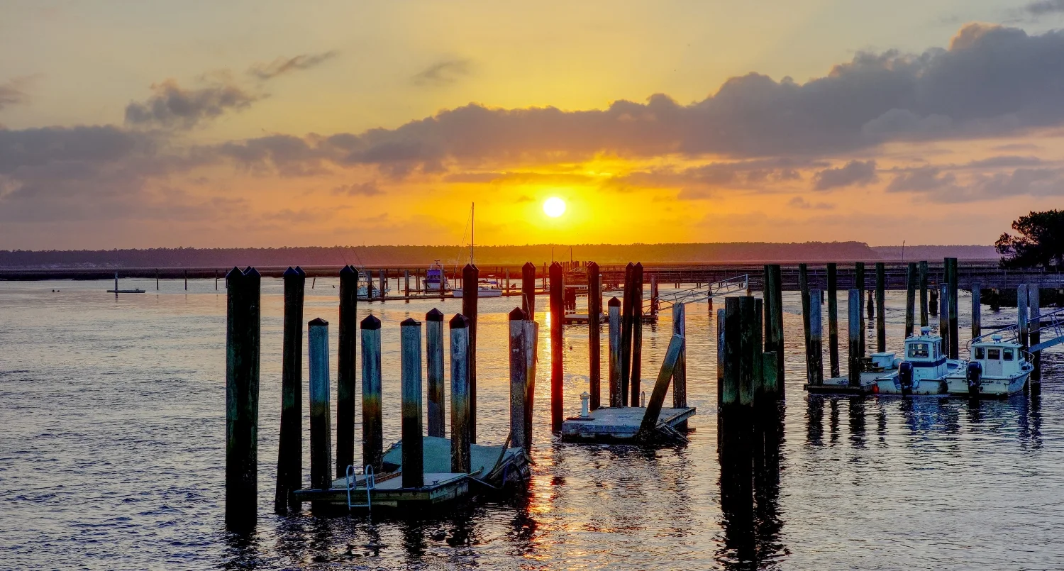 stmarysdockhdr02.jpg