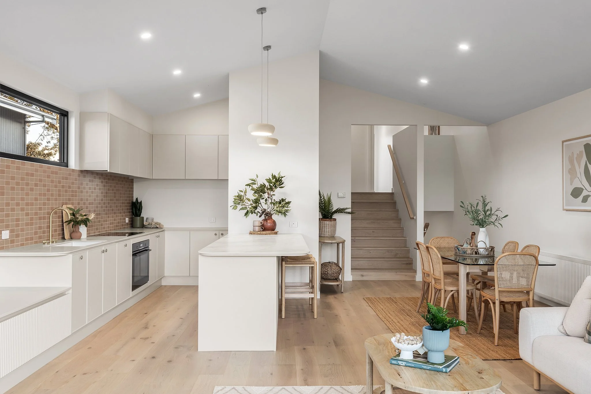 023_Open2view_ID909792-27A___27B_Asbury_Street_West website.jpg