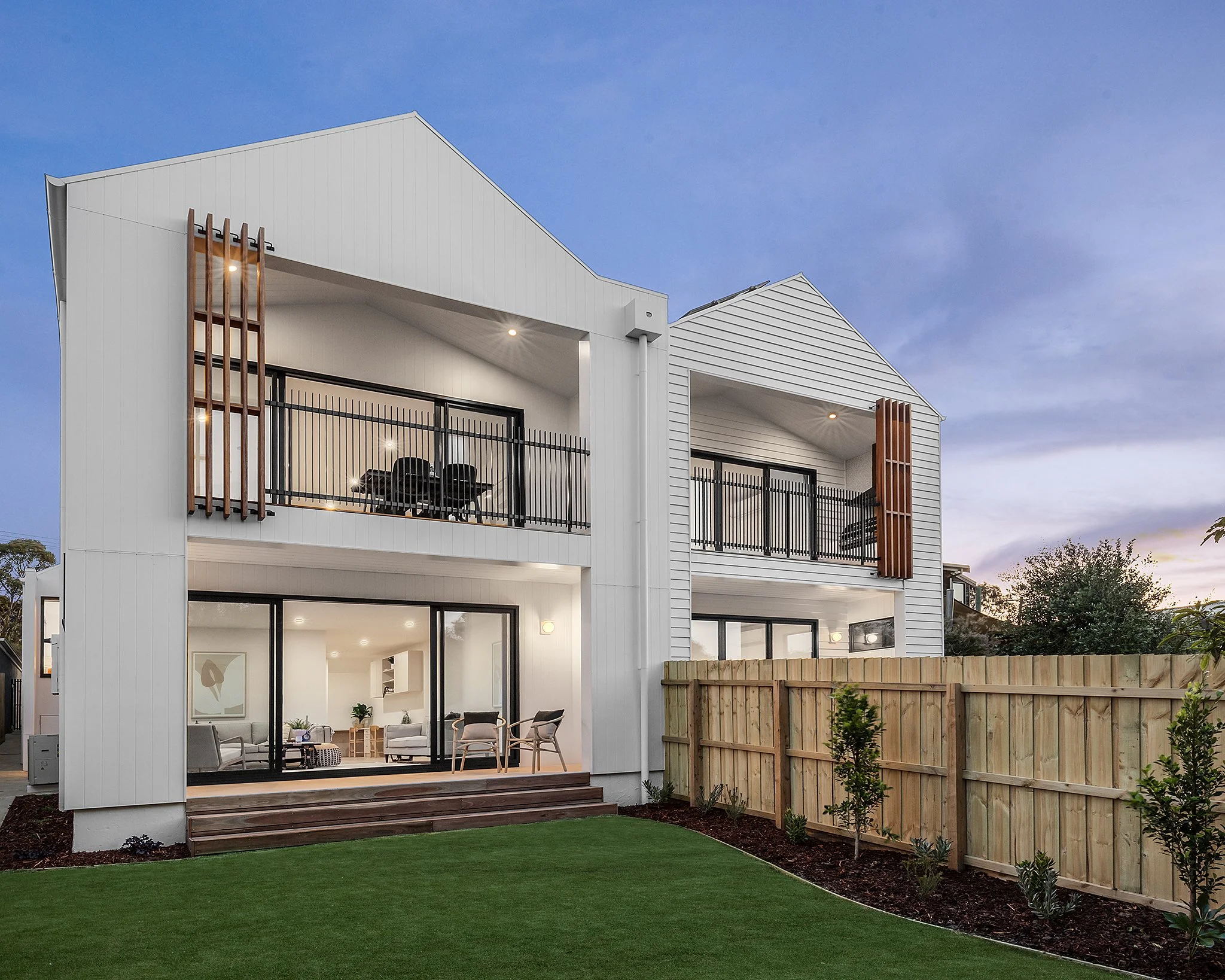 048_Open2view_ID909792-27A___27B_Asbury_Street_West website.jpg