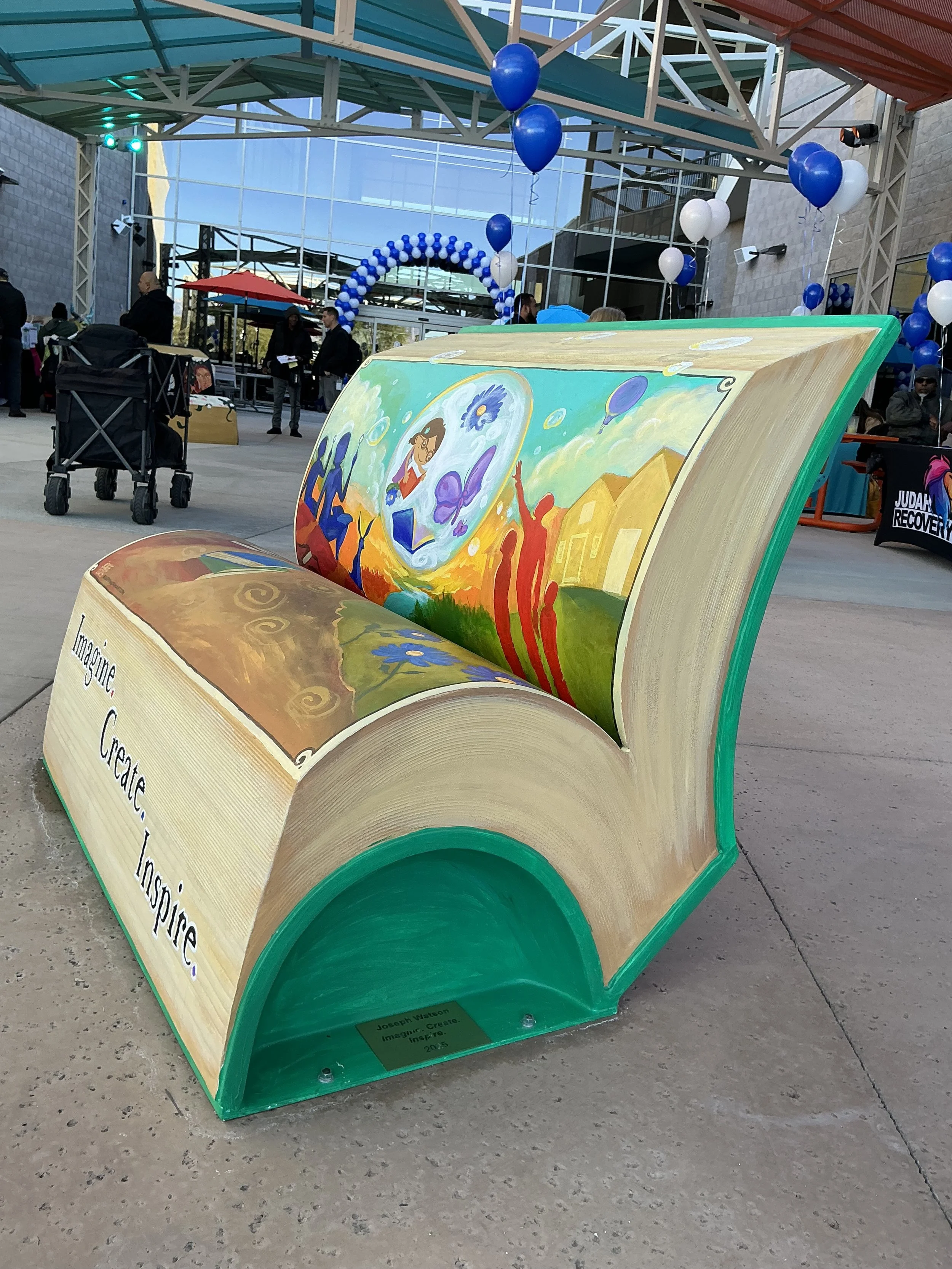 The Book Bench project