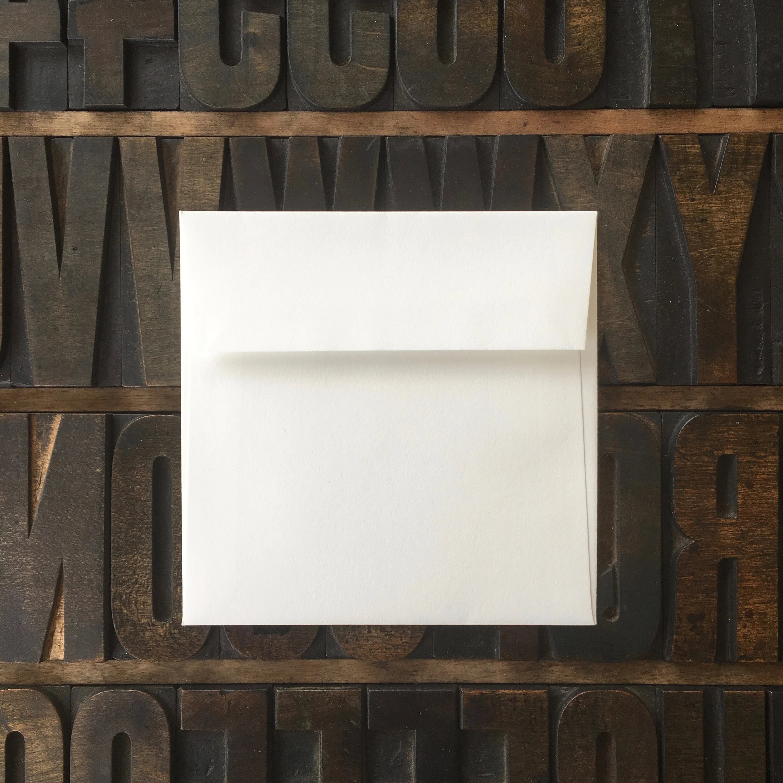 Small Square (140mm sq)