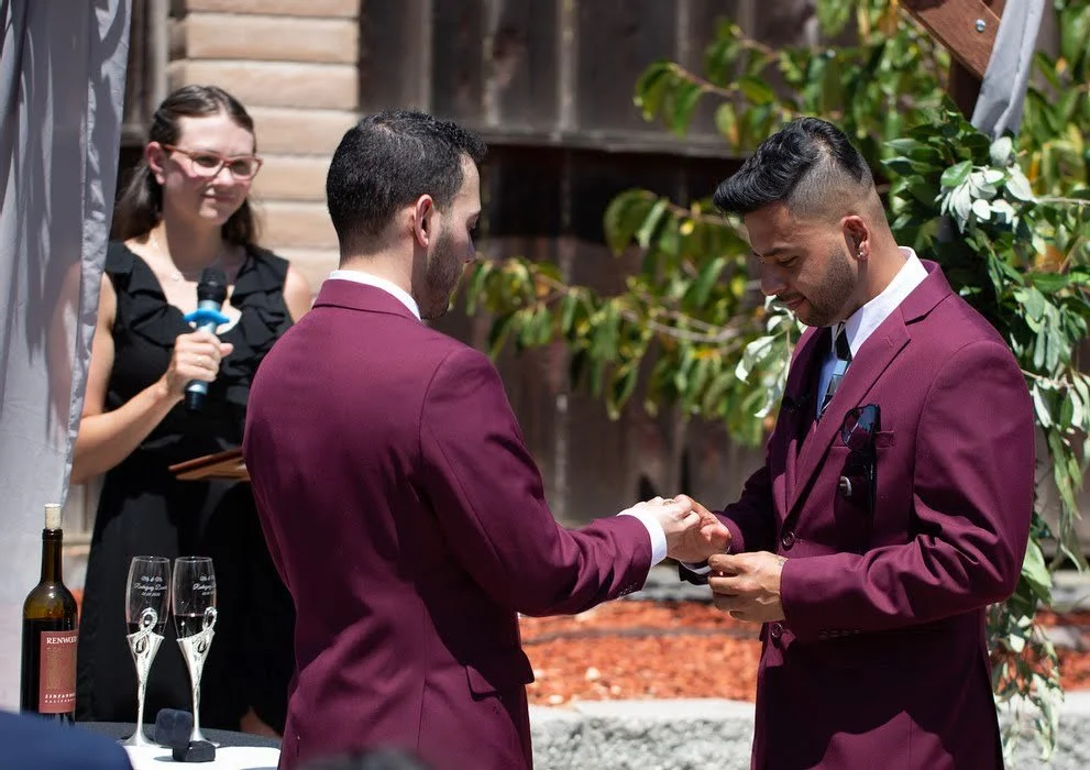 Sarah Melissa Oswald Wedding Officiant