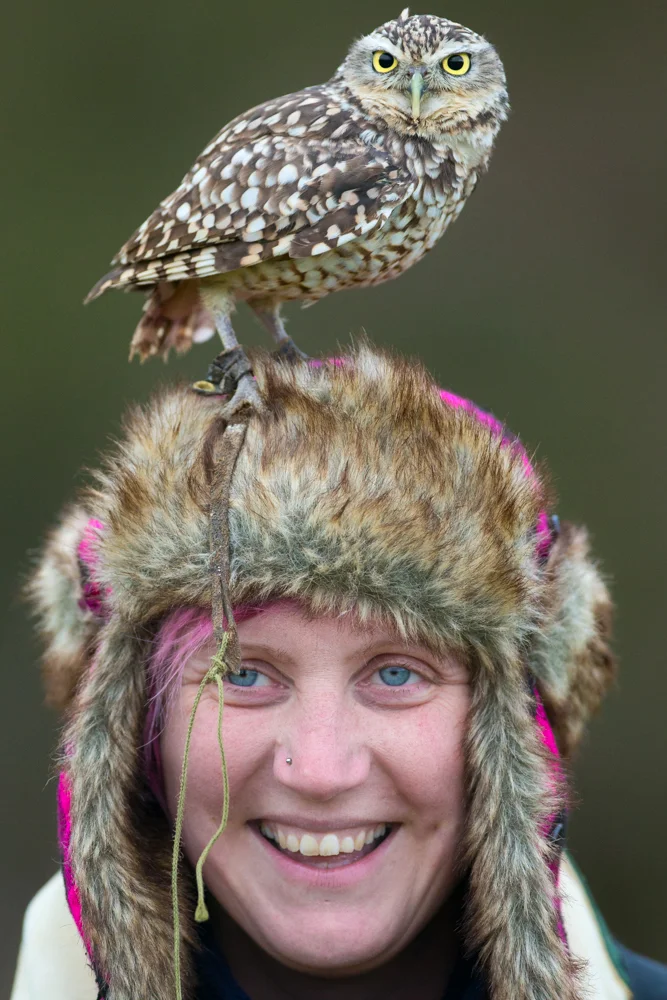 sara and owl _70R1623.jpg