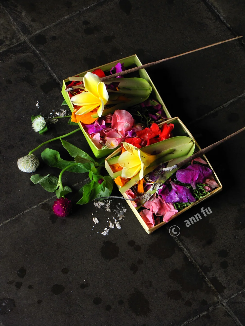 balinese offering