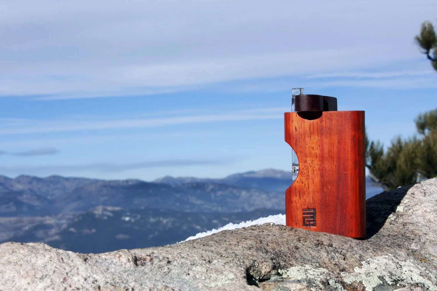 american-hand-made-tall-padauk-wooden-dugout-glass-bat
