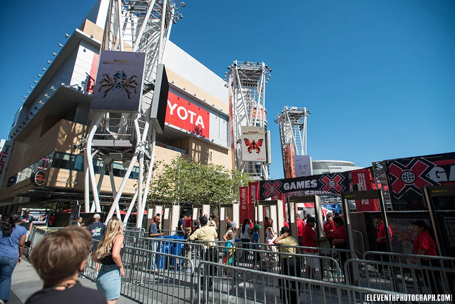 ax2012_003.jpg
