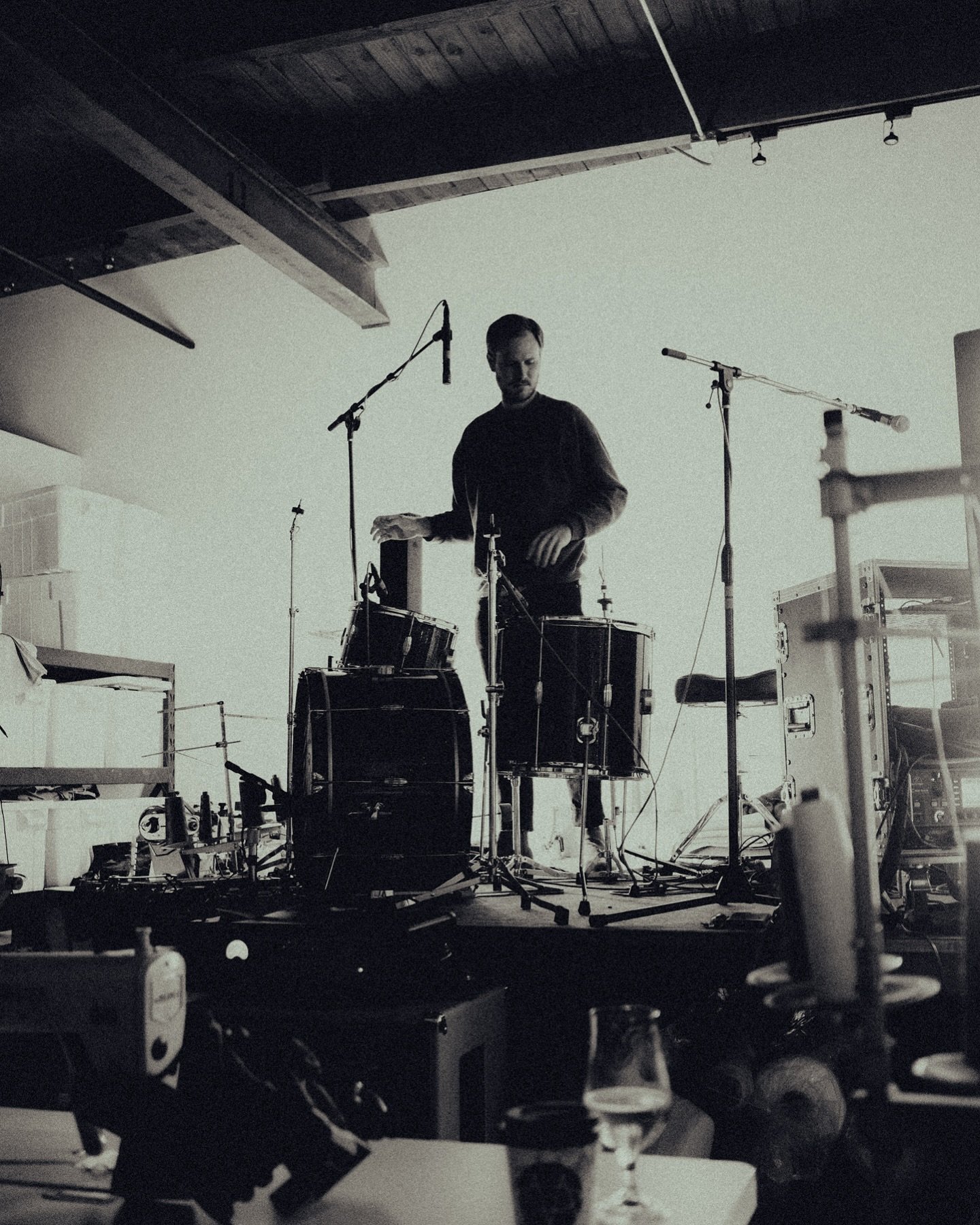 Everybody wish this high flying drummer boy happy birthday 🎂 

&mdash; @fuggleflys @thegarre
