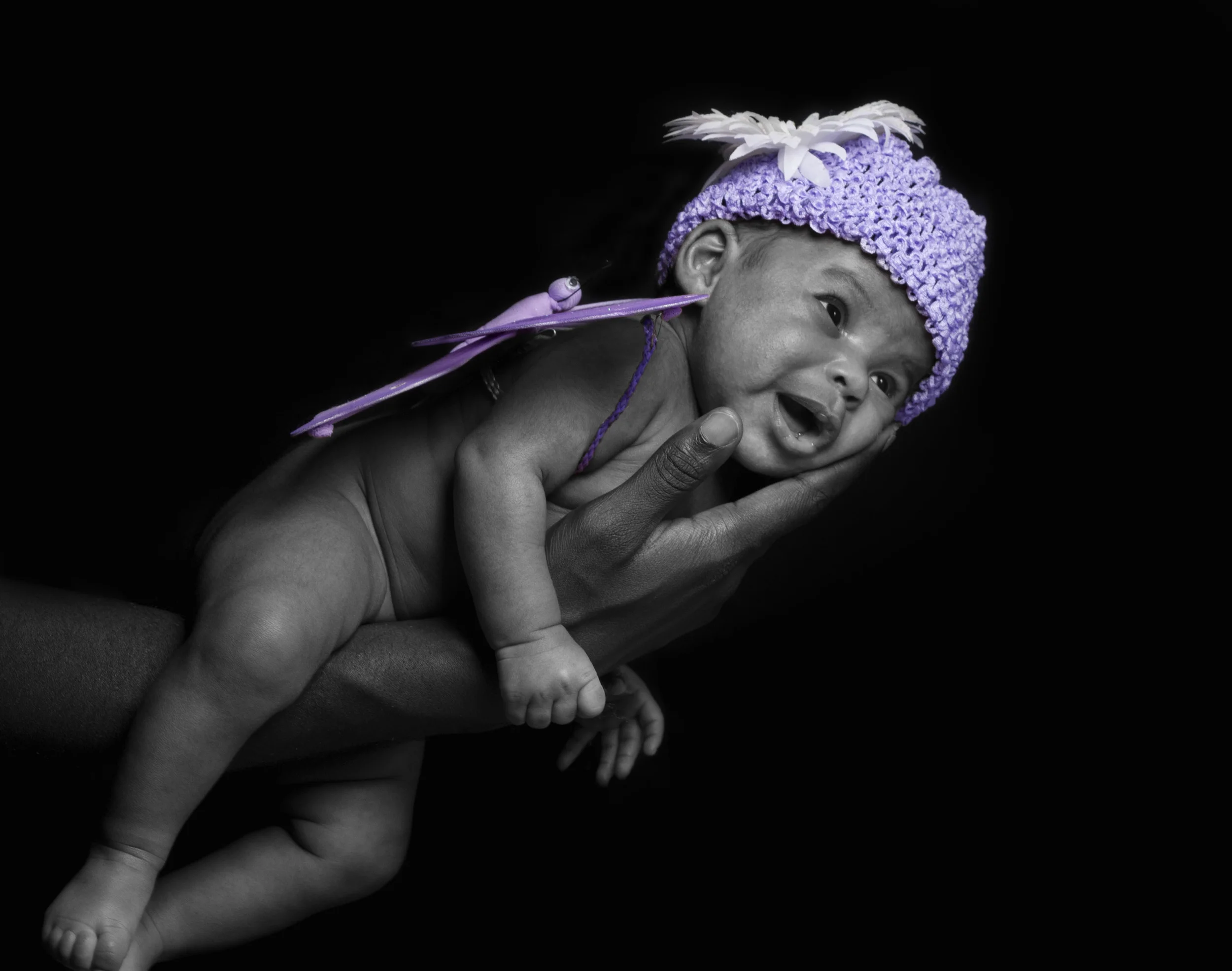 2012_11_17 - Anaiyah's Newborn Shoot-134(c).jpg