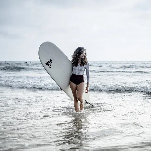 californina i miss you @sntuttinieves @reef_girls @jettygirlsurfmag #surfer #surfergirl #surfphotography #beach #california #ocean #waves