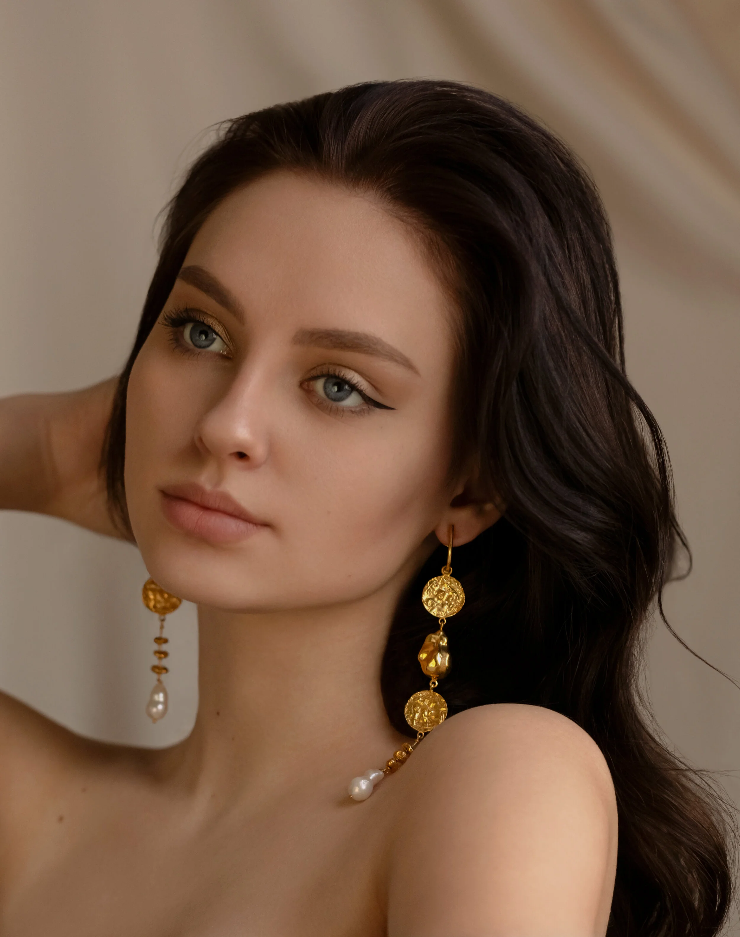 Anastasia-Ego-MISHO-LOOKBOOK-Jrsll-1.jpg