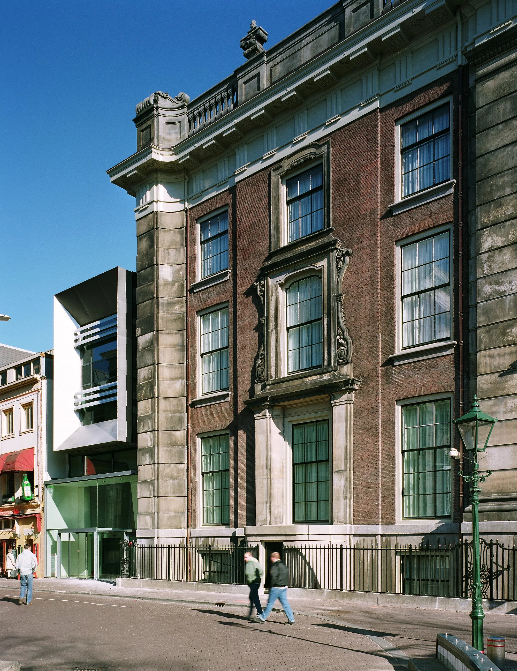 1-1-Plein 23 015-archello.jpg