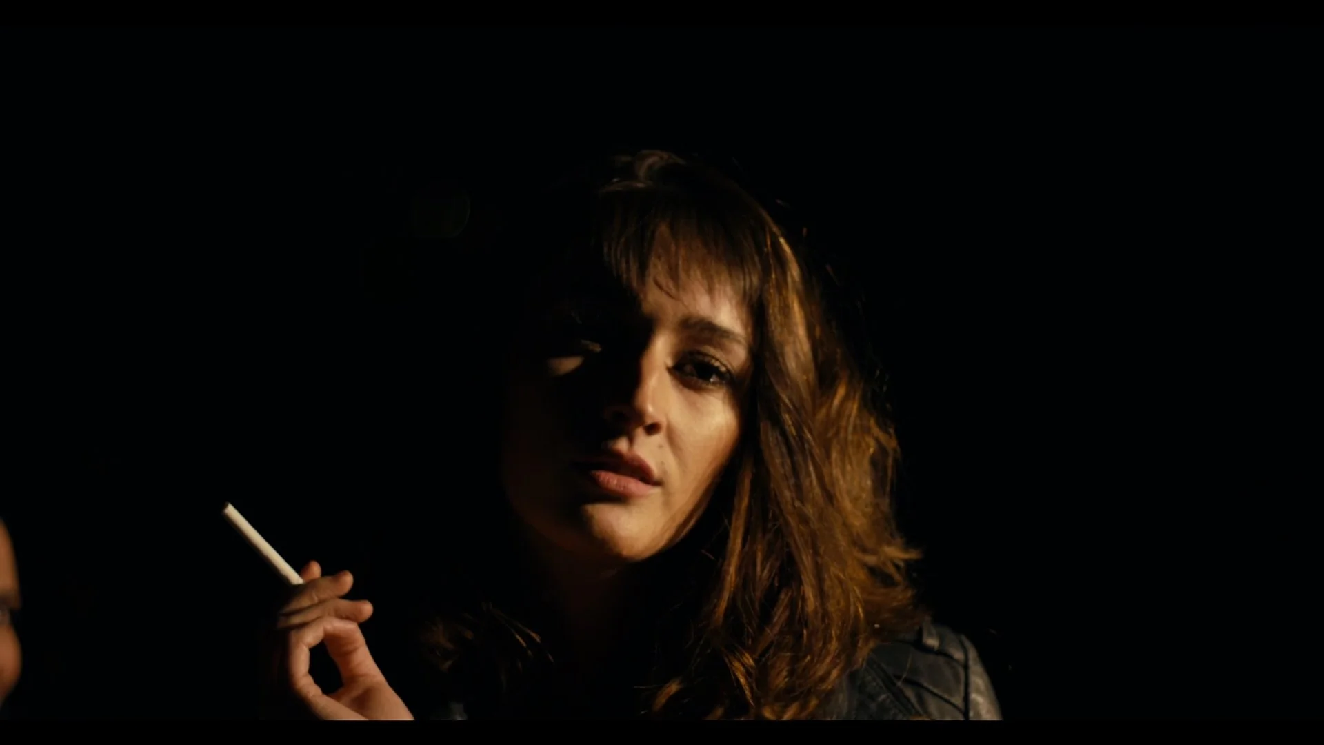 love_grove_-_full_version (1080p).00_01_07_15.Still008.jpg
