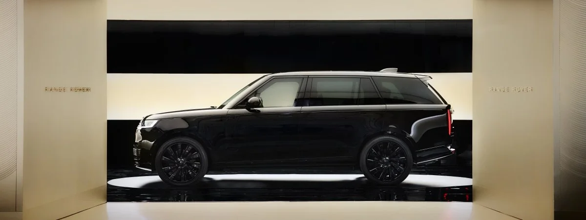 RR_SV_Black_26MY_Design_Miami_2025.jpg