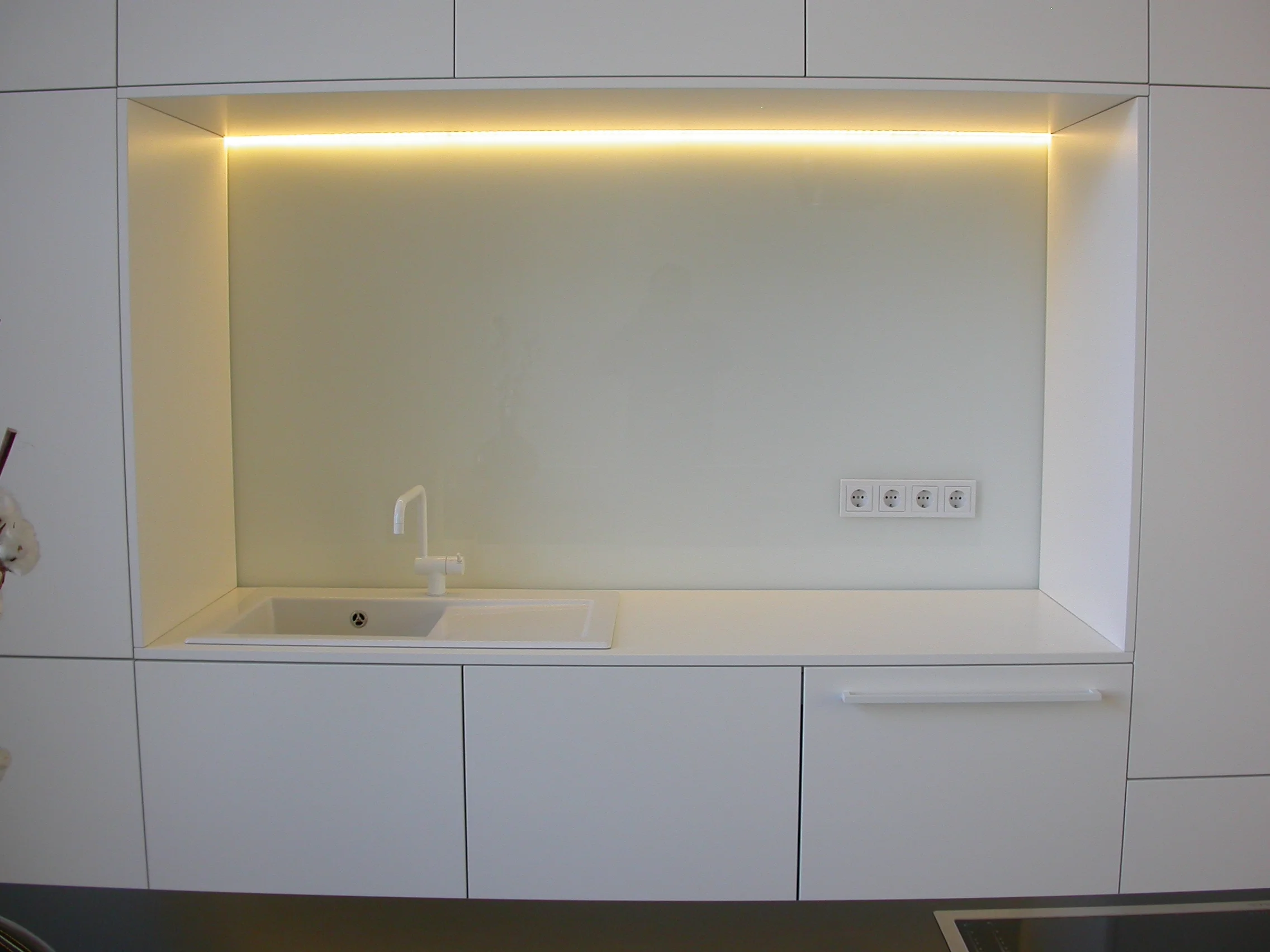 Luckner-MO.de - Küchen, Küchenplanung, Möbeldesign, Tischler Aachen