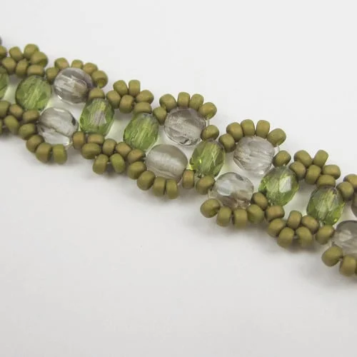 crystal chain.jpg