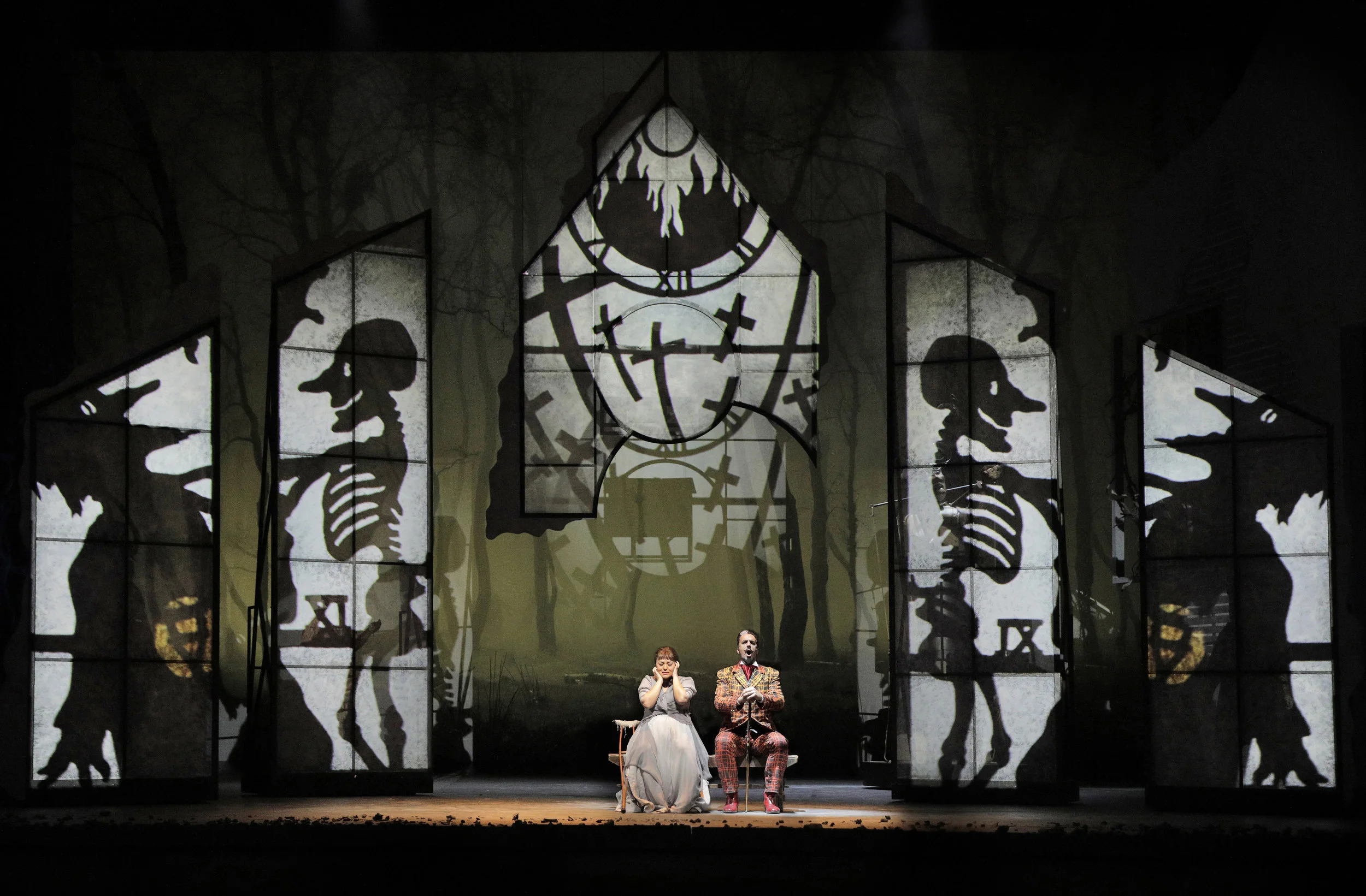 FAUST / LYRIC OPERA OF CHICAGO, 2018 (Photo: CORY WEAVER)