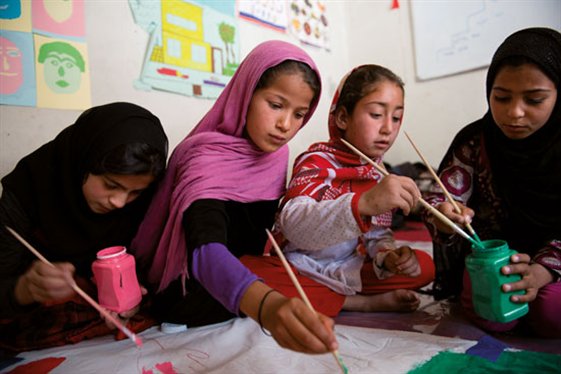CREART . Photos by: Afsaneh Moghayeri (Iran) and Kiana Hayeri (Afghanistan) (15.01.2016)